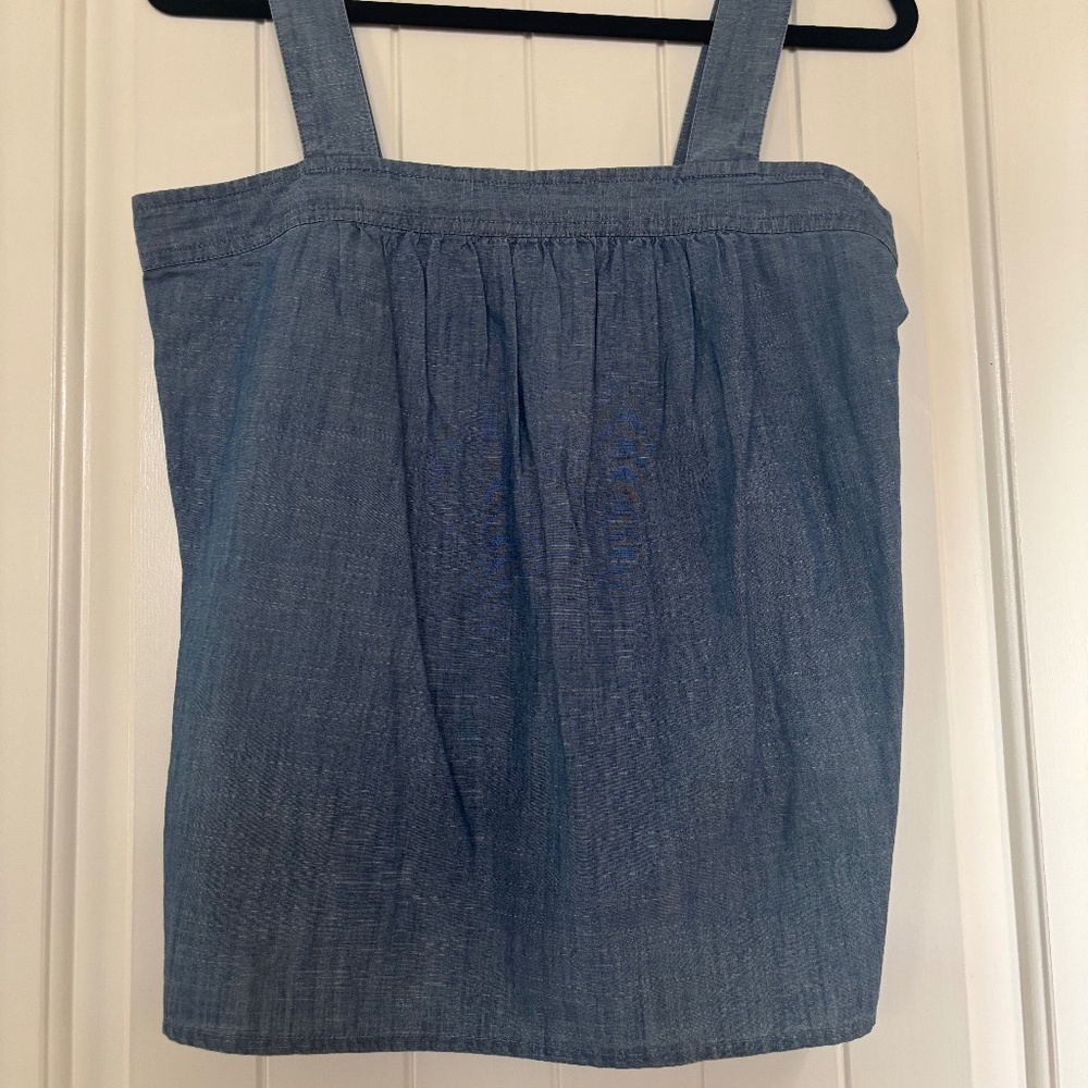 Gap chambray top xs